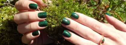Picture pOlish Nail polish Kryptonite