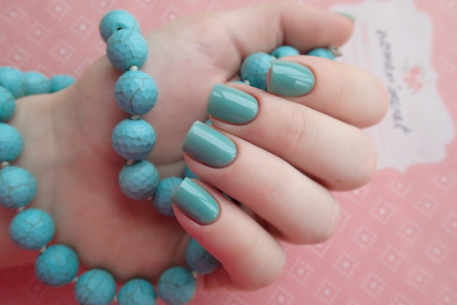 Essie Nail Polish 98 Turquoise & Caicos
