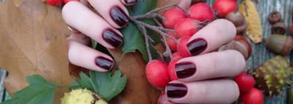 China Glaze Nail lacquer with hardeners 82714 Free bear hugs