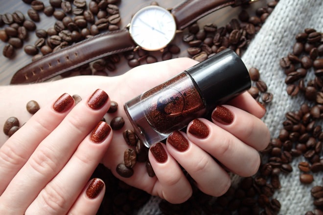 Anchor fields Nail polish Autumn bonfire