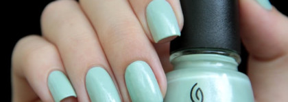 China Glaze Keep Calm, Paint On