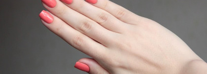 China Glaze Mimosa's Before Mani's