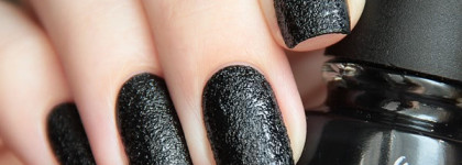 China Glaze Bump In The Night