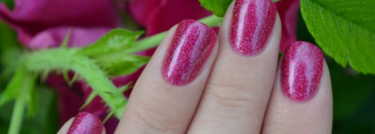 Naughty or Nice - cверкающий набор от Orly