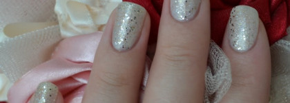 Naughty or Nice - cверкающий набор от Orly