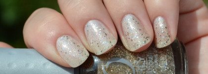 Naughty or Nice - cверкающий набор от Orly