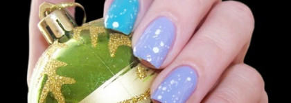 Снежный маникюр с лаками OPI Nail Lacquer You're such a Budapest и OPI Nail Lacquer Can't Find My Czechbook