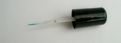 Эффект бирюзовых ногтей