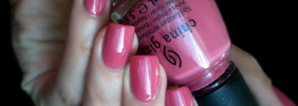 China Glaze Nail Lacquer #81192 - Life is rosy + дизайн