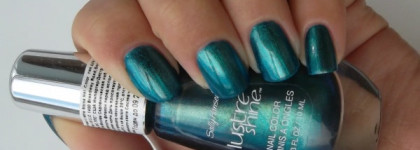 Sally Hansen Scarab