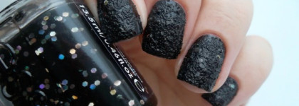 Essie Nail Polish Belugaria