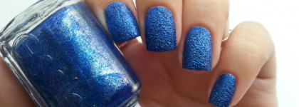 Essie Nail Polish Lots of Lux