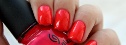 China Glaze Nail Lacquer With Hardeners 80842 Rose Among Thorns