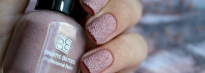 Унылые розовые. Brigitte Bottier, Essence, Golden Rose