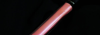 Revlon Colorburst Lipgloss 002 Crystal Lilac, или в семье не без урода