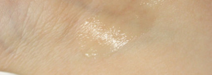 Распиаренный или необходимый? Classic Carmex Moisturizing Lip Balm