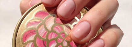 Yves Saint Laurent  La Laque Couture Rose Romantique # 25. Нежнее нежного