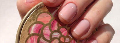 Yves Saint Laurent  La Laque Couture Rose Romantique # 25. Нежнее нежного