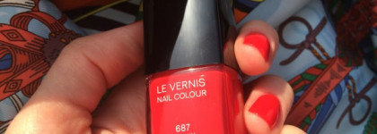 Опять красный! Прекрасный Chanel Le Vernis Nail Colour # 687 Phenix