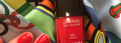 Опять красный! Прекрасный Chanel Le Vernis Nail Colour # 687 Phenix