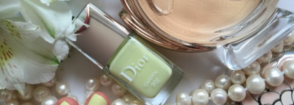 Dior Glowing Gardens Spring 2016 Makeup Collection - Dior Vernis # 302 Garden. Лак, светящийся изнутри