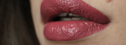 Lip Smacking Fun Colors Lipstick "B 52" от NYX