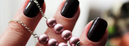 Мое маленькое домашнее чудовище Dior Vernis 970 Nuit 1947