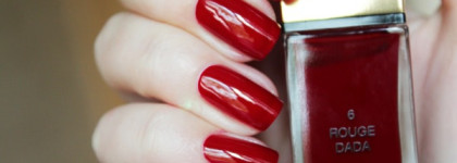 Yves Saint Laurent Nail Lacquer #6 "Rouge Dada"