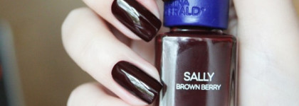 Christina Fitzgerald Sally "Brown Berry", Anna "Racing Green", Romance "Neon Daffodil"