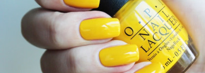 OPI nail lacquer "Need Sunglasses?"