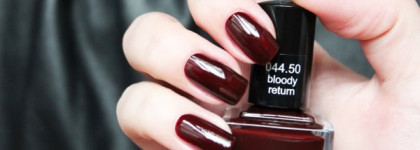Anny nail polish The Devil of The Front Row — N.y. Fashion News 044.50 "Bloody Return"