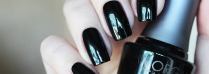 Morgan Taylor Professional Nail Lacquer 50060 "Little Black Dress"