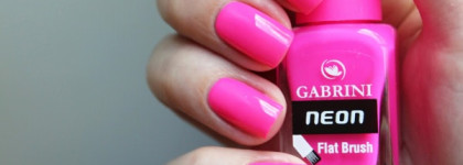 Gabrini Nailpolish Neon #01 + Picture Polish "Douceur"