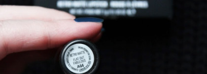 MAC retro matte lipstick A64 "Flat Out Fabolous"