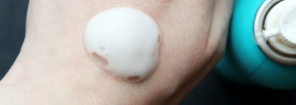 Три средства, три текстуры для объема волос