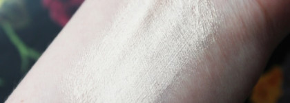 Illamasqua Radiance Veil / сияющая вуаль