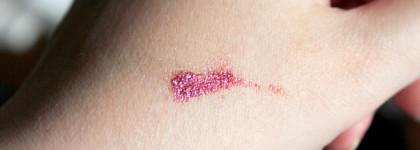 Пудра, хайлайтеры и пигменты KM cosmetics