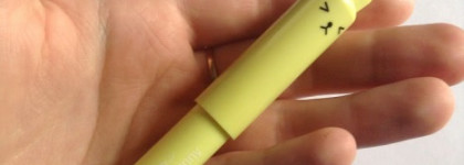 Petite Bunny Gloss Bar No.8 Neon Yellow от Tony Moly