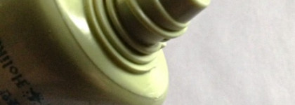 Watery Petit BB от Holika Holika