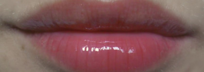 Sexy Pulp volume gloss Sexy Pulp  от Yves Rocher № 04 "Rouge sombre"