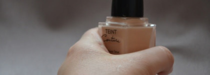 Givenchy Teint Couture Long-Wearing Fluid Foundation SPF 20 PA++ – Устойчивый жидкий тональный крем  в оттенке 03
