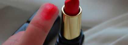 И еще один отзыв в копилку Guerlain Kiss Kiss Lipstick Le Rouge Creme Galbant Shaping Cream Lip Colour 325 Rouge Kiss