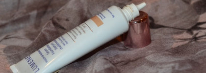 Lumene Touch of Radiance Serum Foundation SPF 20 (№3 Perfect beige) - тональный крем-сыворотка, или Мой спутник этой осенью