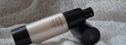 Тональный крем с эффектом лифтинга СПФ 15 Shiseido The Makeup Lifting Foundation SPF 15 UV PA в оттенке I00 Very Light Ivory