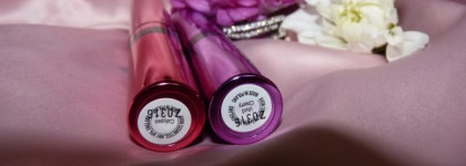 Я попала в сети... Помады Avon "Сияние цвета" в оттенках "Сочная вишня" и "Натуральный лиловый"