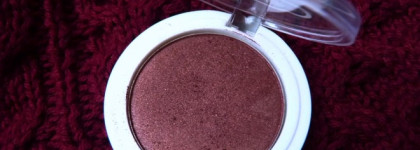 Как я попробовала бордовый на глазах. Estrade Carnaval de couleur, тени для век с аппликатором №209 Базель