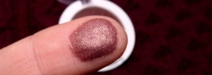 Как я попробовала бордовый на глазах. Estrade Carnaval de couleur, тени для век с аппликатором №209 Базель