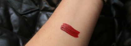 Трое из ларца, насколько одинаковых - судите сами. Color Salute Matt&Stay long-wear liquid lipstick от O.k.beauty