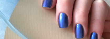 Глубокое синее море с Mavala №354 Metalic Blue