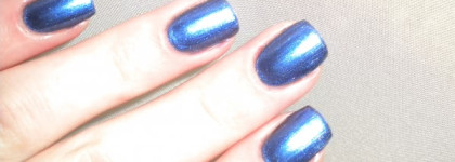 Глубокое синее море с Mavala №354 Metalic Blue